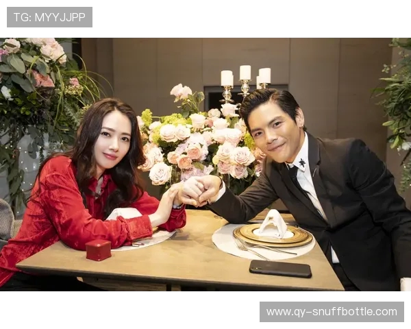 郭碧婷向佐全程无暂停玩游戏两人默契十足互动频繁画面欢乐